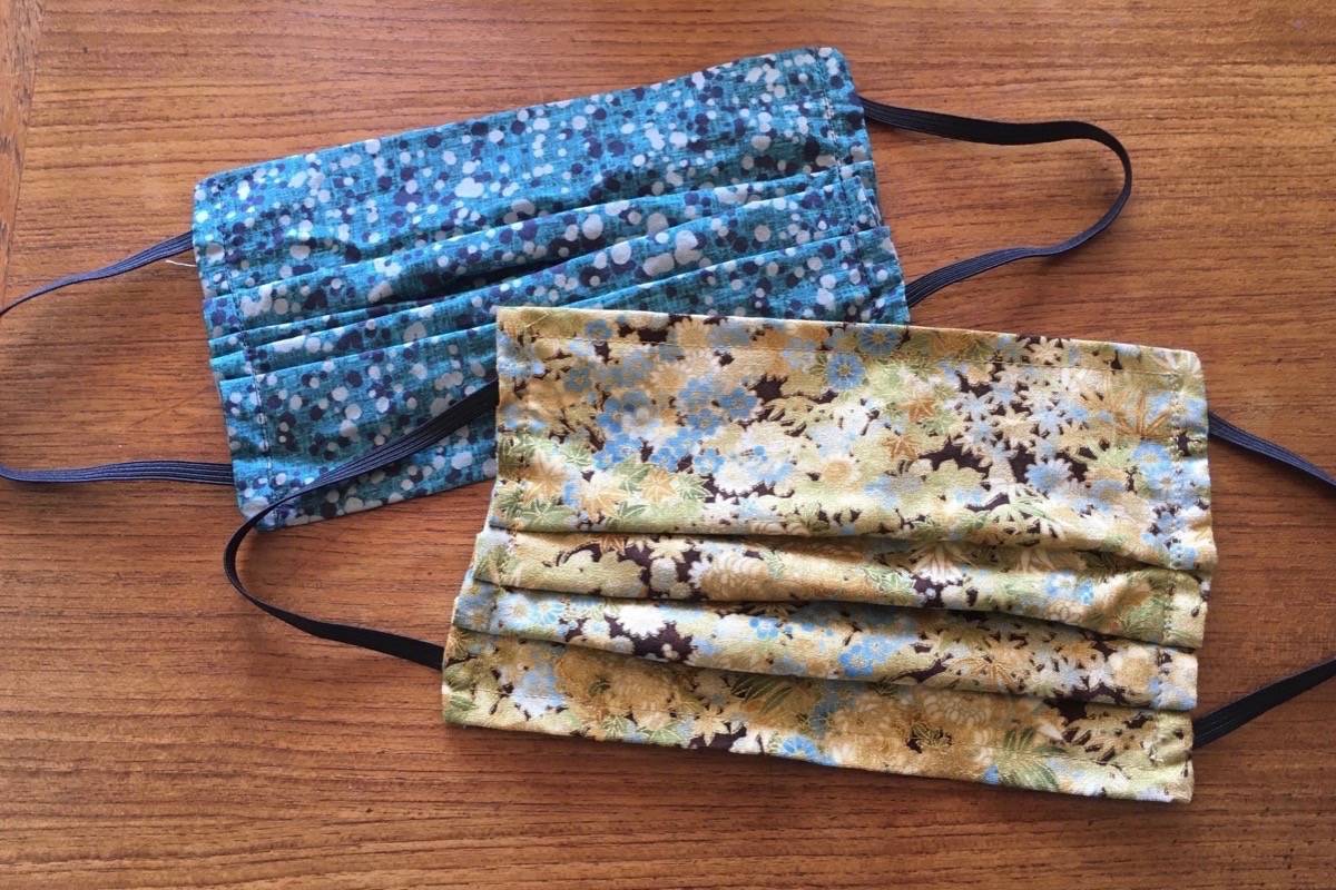 أقمشة مختلفة لصنع الماسك