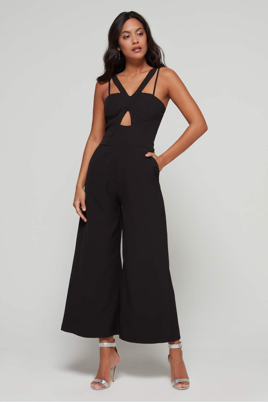 جمبسوت قصير زارا