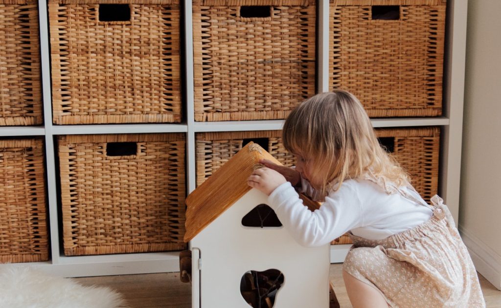 هل تشكين في إصابة طفلك بالتوحد؟ إذًا تعرفي على أعراض التوحد الخفيف عند الأطفال