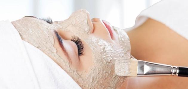 العناية بالبشرة الجافة والحساسة فى الصيف