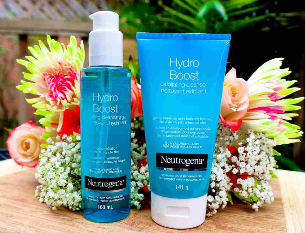 غسول Neutrogena Hydro Boost Hydrating Cleansing Gel