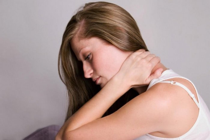 آلام الرقبة 