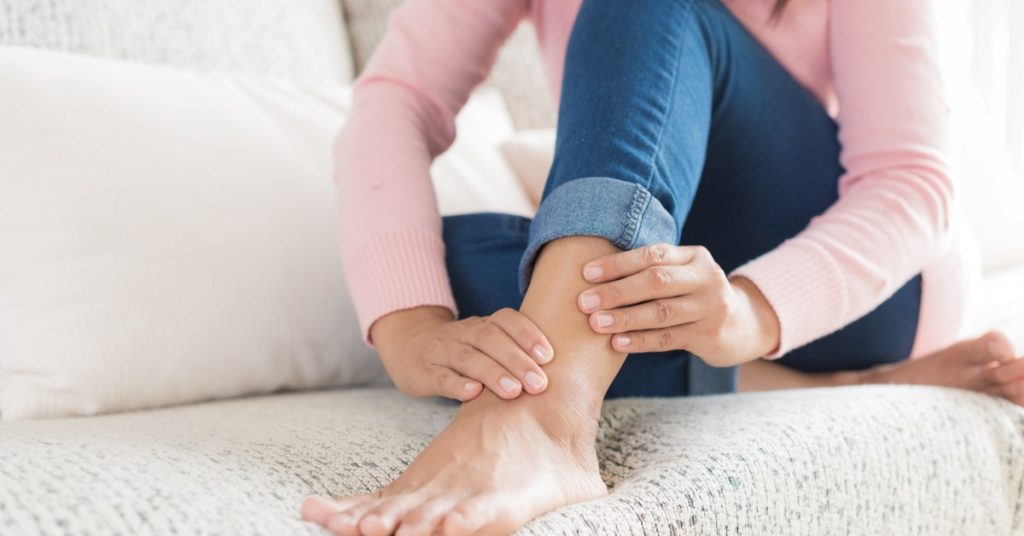 اعراض عرق النسا في الرجل اليسرى