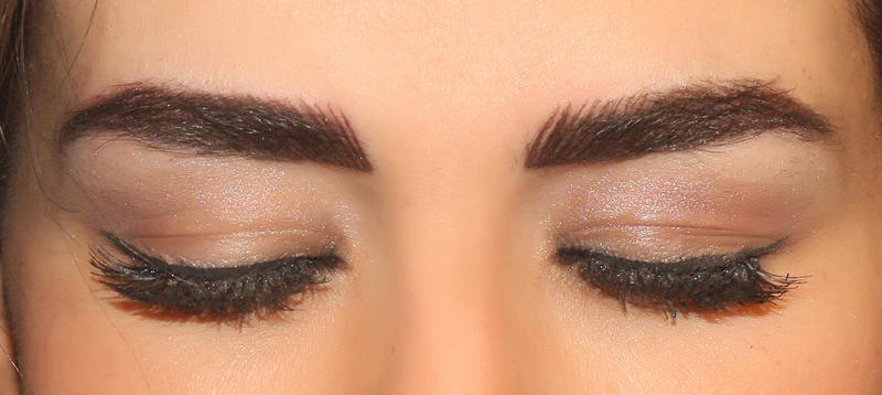 تاتو حواجب شعرة شعرة