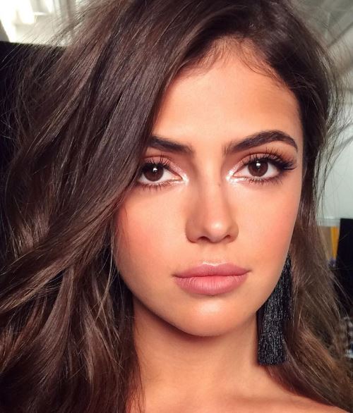 مكياج بناتي خفيف للمناسبات