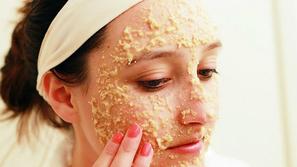 ماسك الجيلاتين لتفتيح البشرة