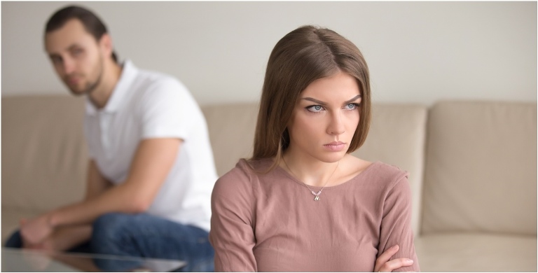 اسباب نفور الزوجة من زوجها