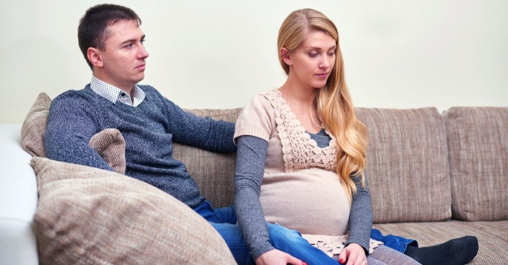 أسباب نفور الزوج من زوجته الحامل