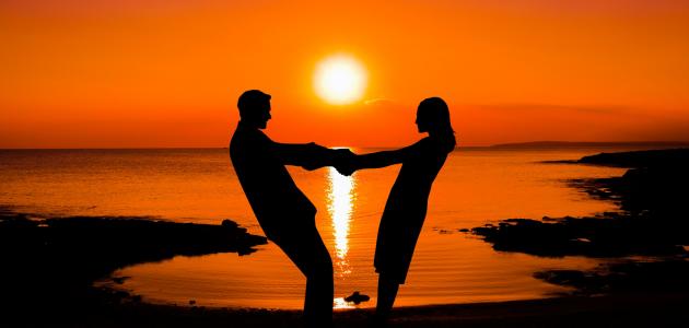 كيفية التعامل مع زوجة تبكي عندما تقترب منها