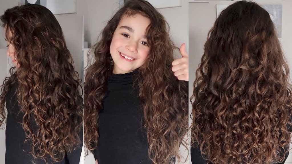 شعر طويل ملفلف