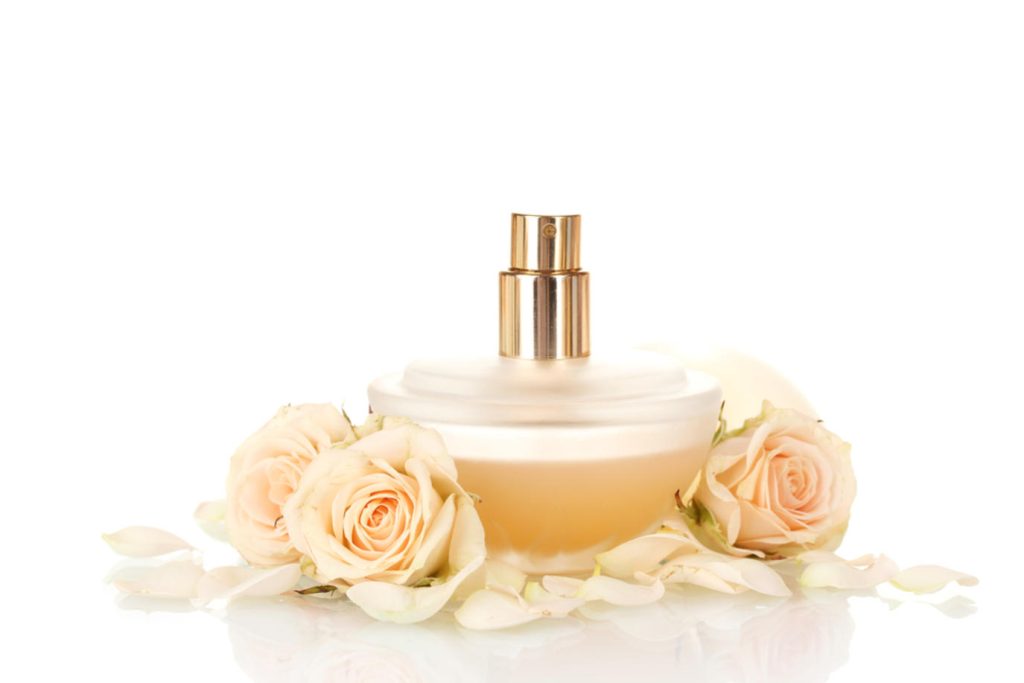 أفضل عطر للعروس يوم الزواج