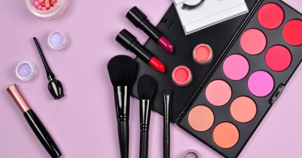 اسماء ادوات المكياج