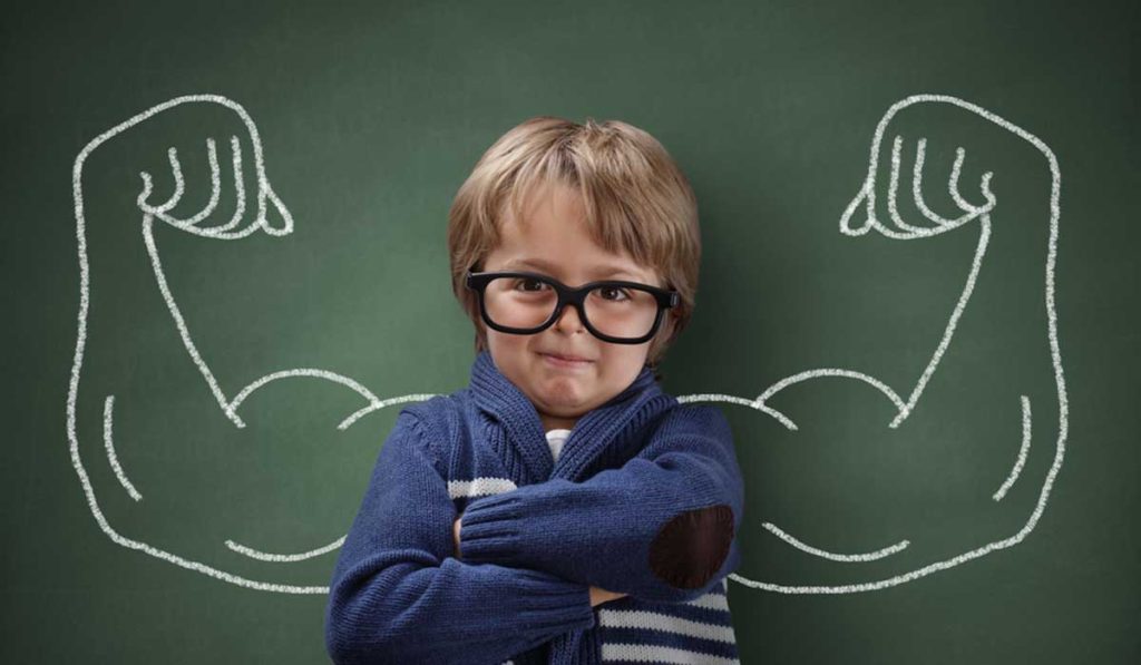 كيف اقوي شخصية طفلي