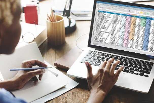 دعم المشاريع الصغيرة للنساء في السعودية