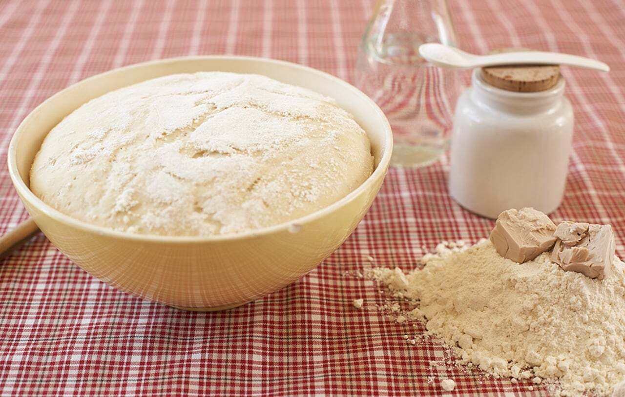 طريقة شرب الخميرة لتنظيف المعدة