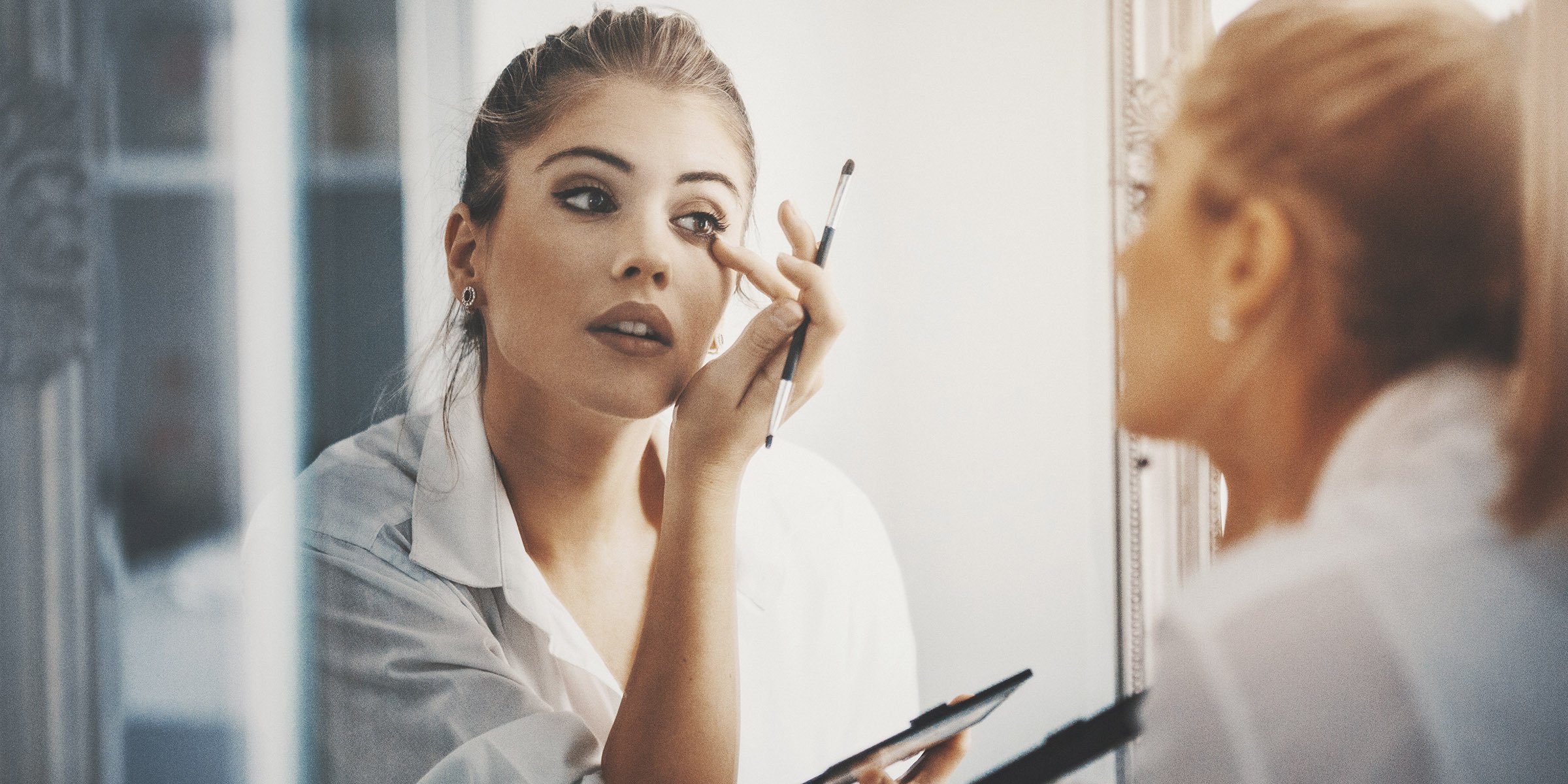 طريقة دمج ظلال العيون