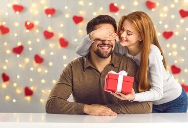 أفكار رومانسية لاستقبال الزوج