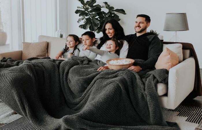 قضاء وقت ممتع مع العائلة