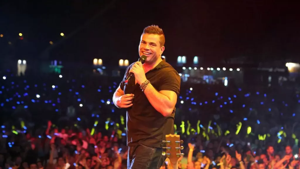 عمرو دياب